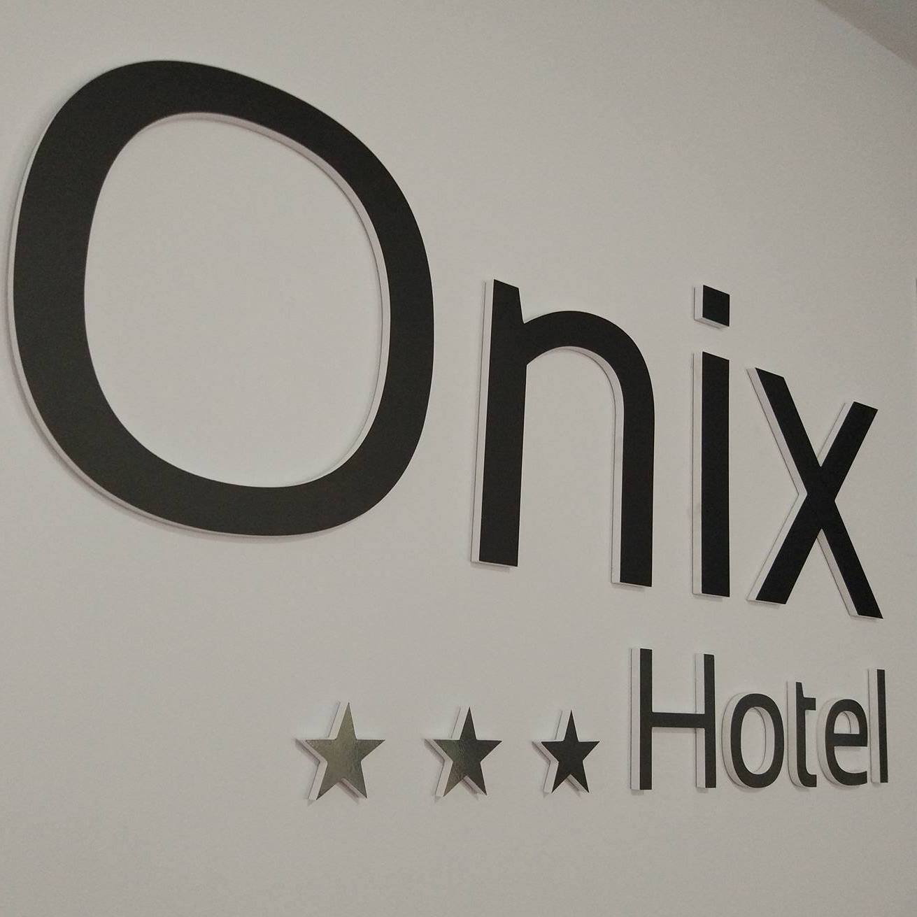 Hotel Onix
